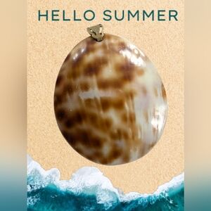Brown and Cream Vintage Shell Pendant